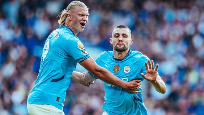 無不感到心 無不感到心